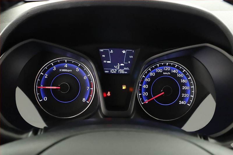 Hyundai ix20 (2015) 1.6 CVVT, ČR,1.maj, Serv.kniha - fotka 9 z 12