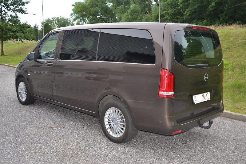 Mercedes-Benz Vito 116 CDi 7 míst, automat 7G  - fotka 6 z 41