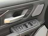 RAM 1500 (2026) Rebel 5.7 V8 Hemi 2026 RamBox  - náhled 36