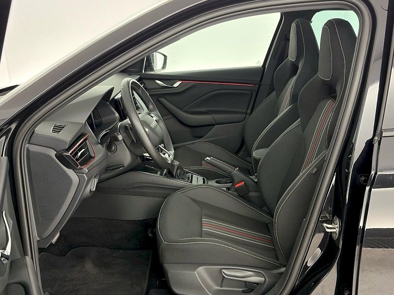 Škoda Scala (2025) DSG 1.0TSI 85kW Monte Carlo - fotka 7 z 33