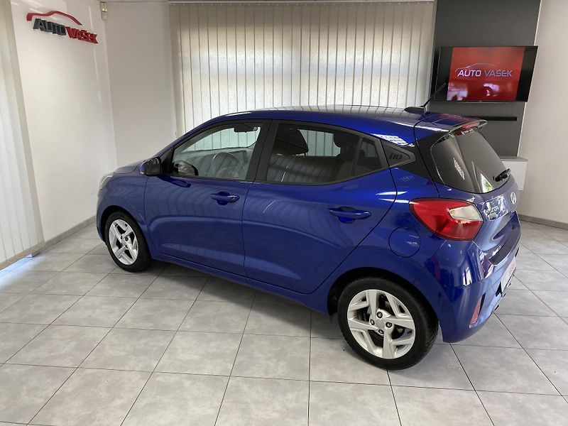 Hyundai i10 1.0 i AUTOMAT ČR REZERVACE  - fotka 7 z 26