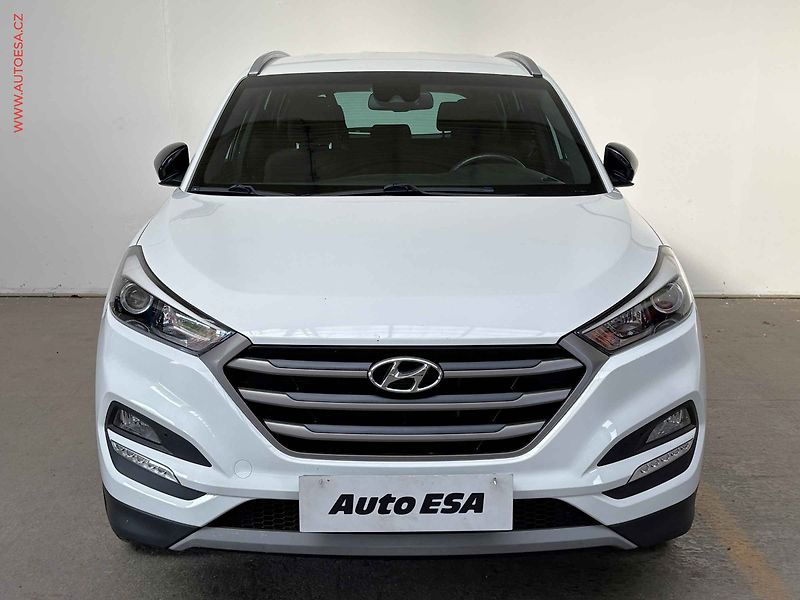 Hyundai Tucson (2018) 1.7 CRDi, 2.maj,ČR, Navi, AC - fotka 2 z 16
