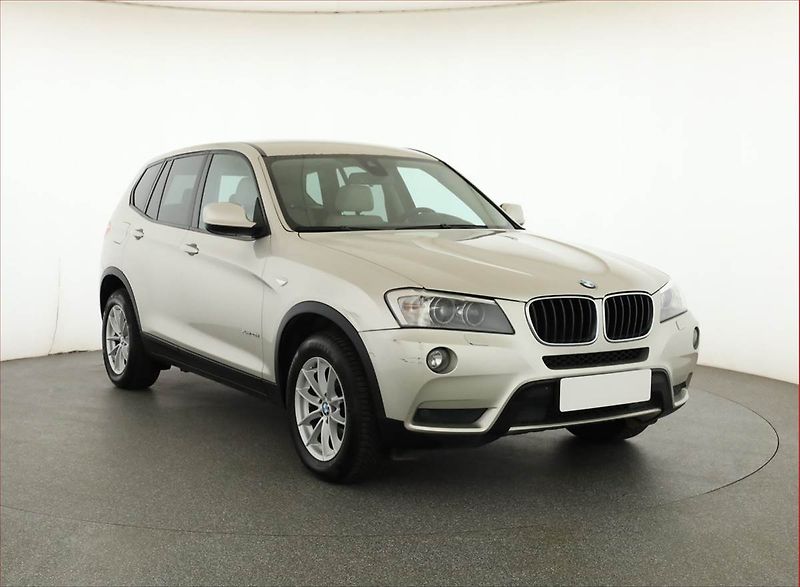 BMW X3 (2013) xDrive20d, 4X4, Automat - fotografie inzerátu