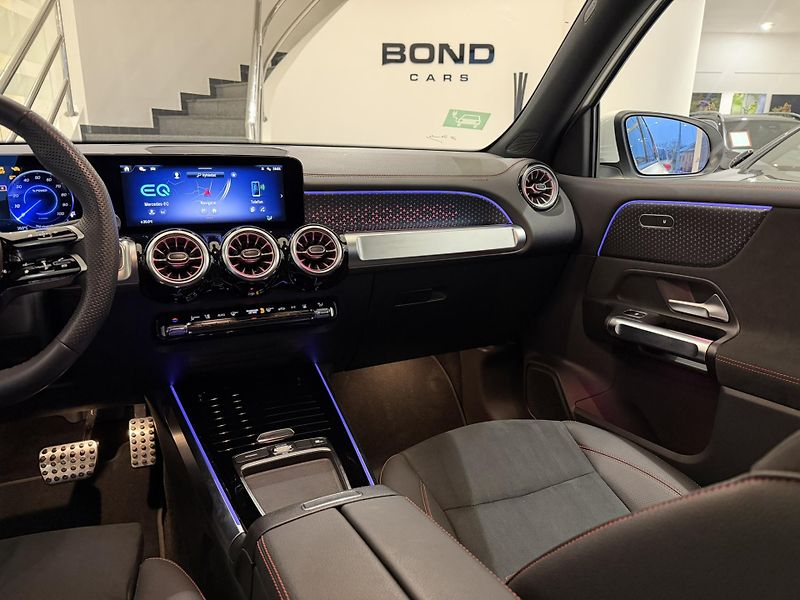 Mercedes-Benz EQB (2025) 250+/AMG/LED/PARKTRONIC  - fotka 12 z 18