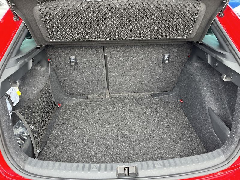 Škoda Scala MC1.0TSi DSG 85kW - fotka 22 z 22