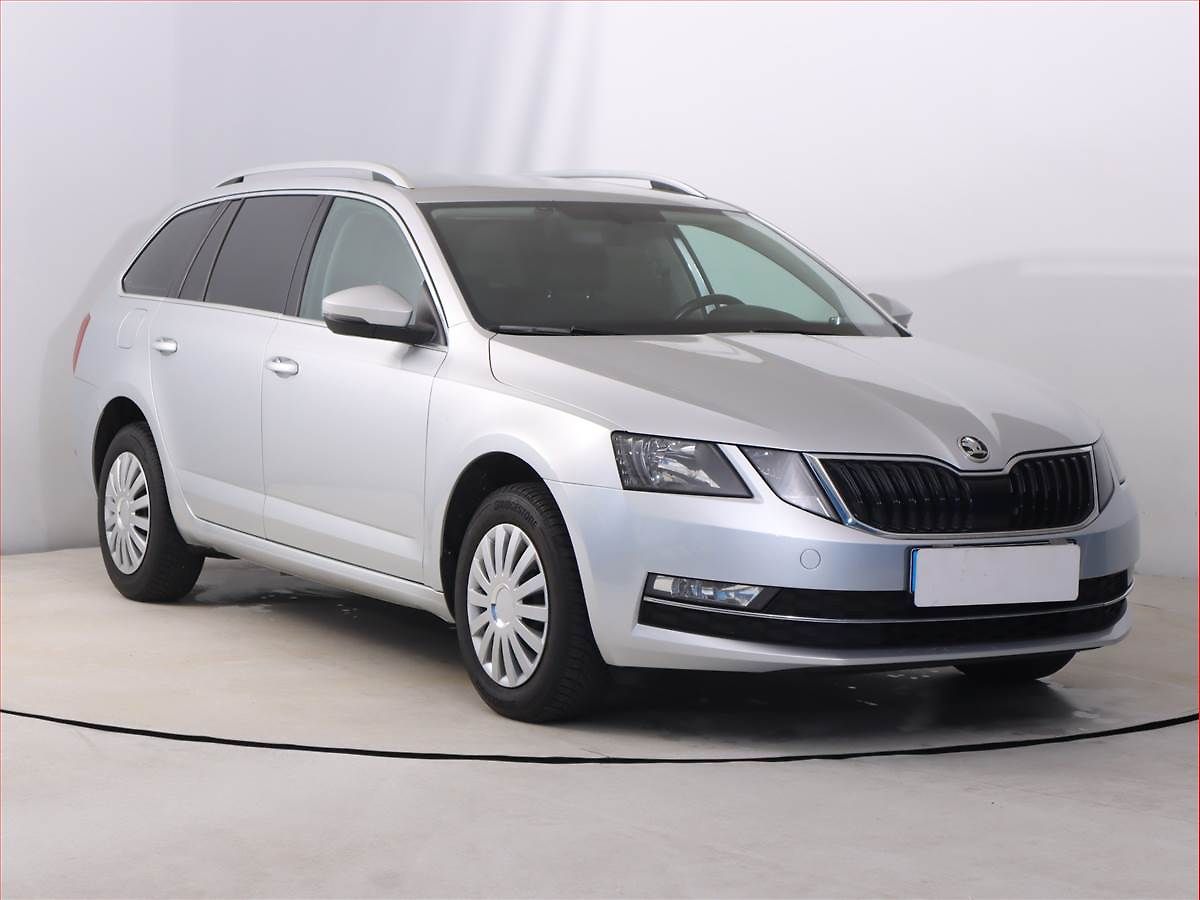 Škoda Octavia 1.6 TDI, Automat, Serv.kniha