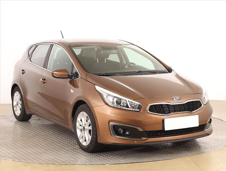 Kia Ceed (2016) 1.4 MPI, Serv.kniha, Tempomat - fotografie inzerátu