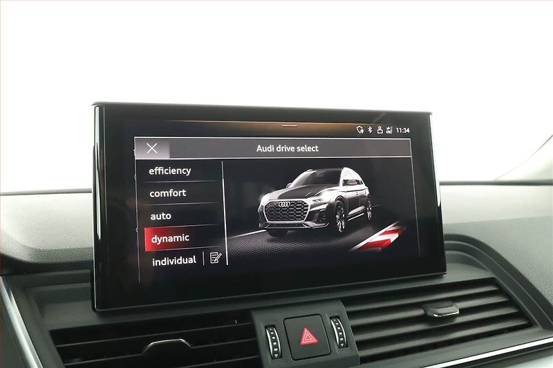 Audi Q5 (2022) 40 TDI - fotka 13 z 18