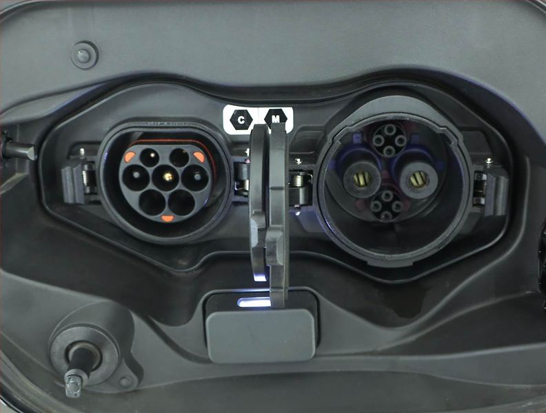 Mitsubishi Eclipse Cross (2021) Plug-in-Hybrid - fotka 19 z 20
