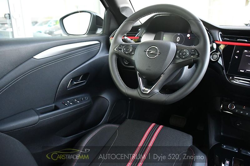 Opel Corsa 1.2T 96kW GS AUTOMAT - fotka 22 z 51