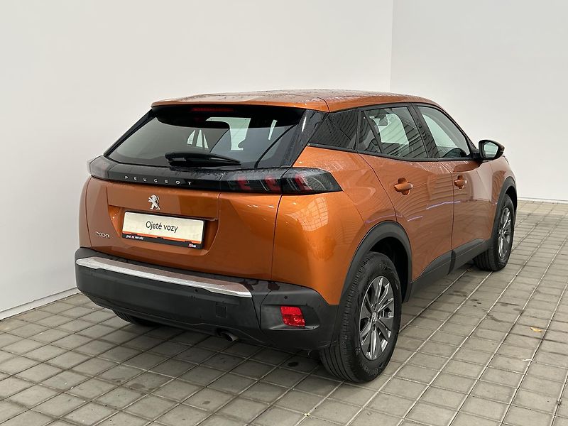 Peugeot 2008 1.2 PureTech Active - fotka 5 z 27