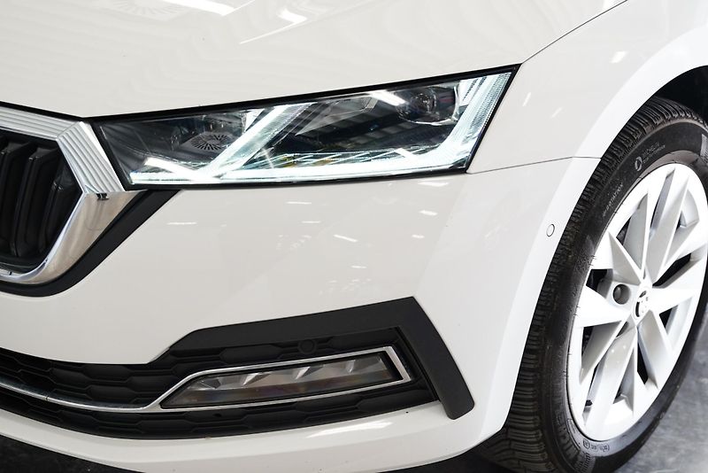 Škoda Octavia - fotka 9 z 29