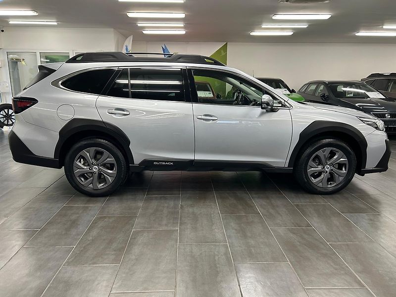 Subaru Outback (2022) 2.5 COMFORT+ 2022 | Záruka - fotka 6 z 26