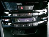 Peugeot 208 (2017) 1.2i KOUPENO ČR,1.MAJITEL - náhled 11