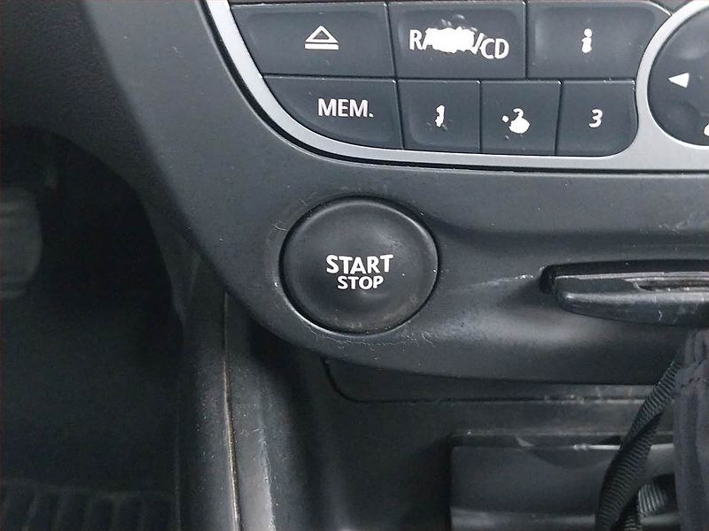 Renault Mégane (2010) 1.5 dCi, po STK, CZ doklady - fotka 18 z 18