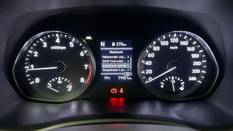 Hyundai i30 1.5 T-GDI Smart Kombi - fotka 10 z 23
