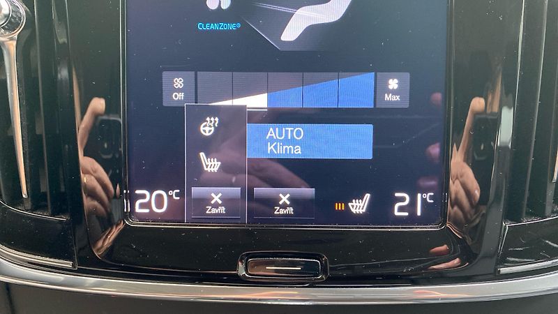 Volvo V90 Cross Country, D5 AWD Drive-E, - fotka 23 z 32