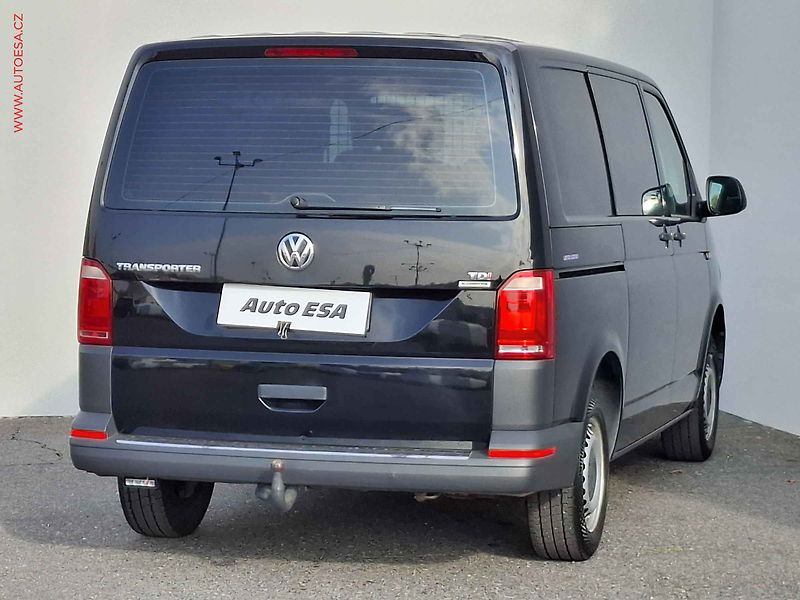 Volkswagen Transporter (2016) 2.0TDi T6, 110kW, TZ - fotka 4 z 17