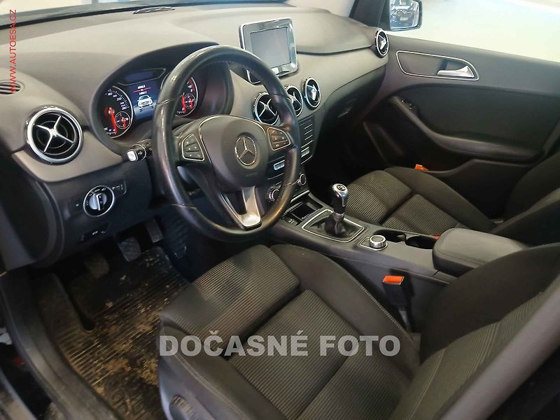 Mercedes-Benz Třídy B (2016) 1.5i, ČR, autoAC - fotka 3 z 3