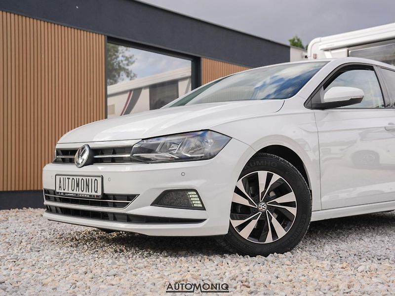Volkswagen Polo (2018) 1.0 Tempomat, Klíma, Výhrev s. - fotka 16 z 21