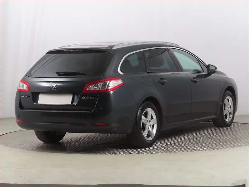 Peugeot 508 (2012) 2.0 HDi, Tempomat - fotka 5 z 18