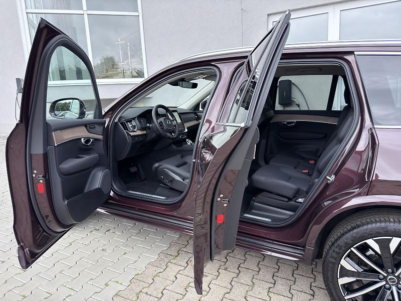 Volvo XC90 B5 AWD PLUS BRIGHT // +kola  - fotka 10 z 51