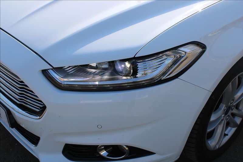 Ford Mondeo 2,0 TDCi  TITANIUM,AUTOMAT,ČR - fotka 26 z 33