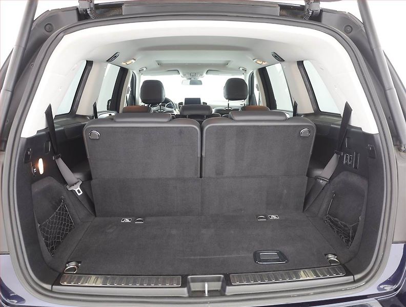 Mercedes-Benz GLS (2017) 350 d 4MATIC - fotka 19 z 21