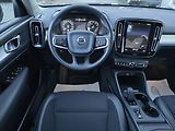 Volvo XC40 120kW T3 AUTOMAT LED KAMER DPH - náhled 8