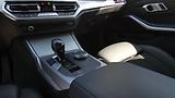 BMW Řada 3 318d Touring - náhled 6