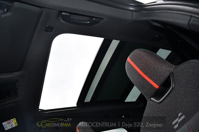 Mini Countryman D 2.0d HUD JWC - fotka 46 z 56