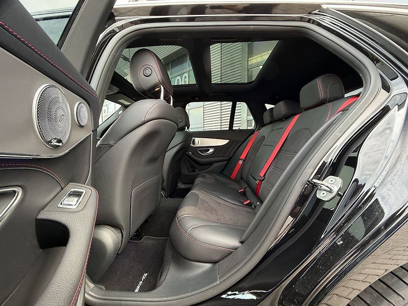Mercedes-Benz Třídy C C 43 AMG - fotka 14 z 32