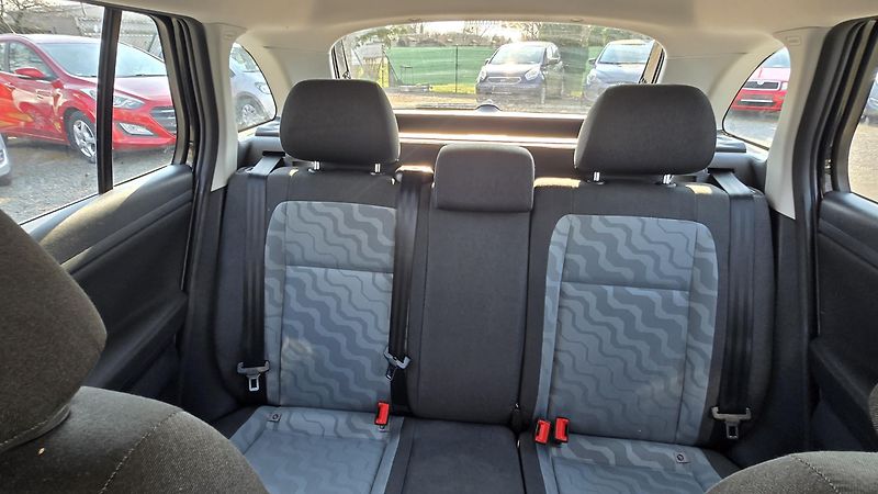 Škoda Fabia 1.4 16V AMBIENTE 1MAJITEL - fotka 29 z 36