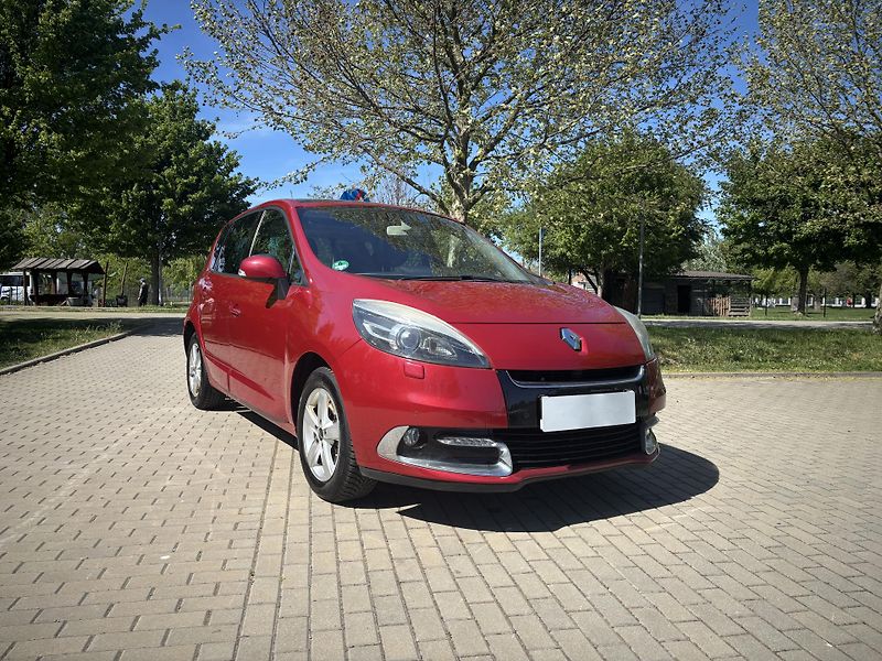 Renault Scénic 1.4 TCe Dynamique - fotka 15 z 26