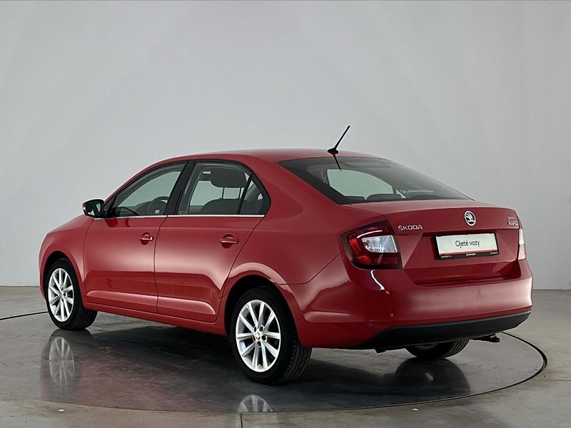 Škoda Rapid Style - fotka 15 z 28