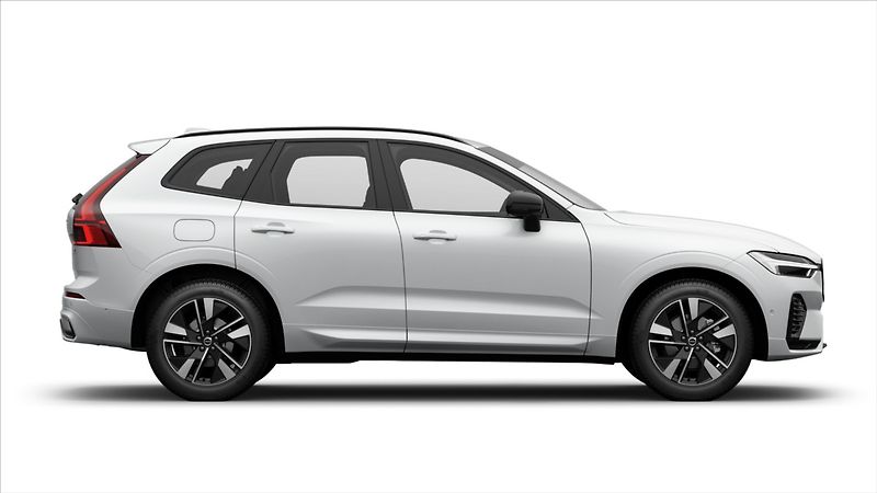 Volvo XC60 (2026) 2,0 B5  Plus Dark - fotka 6 z 12