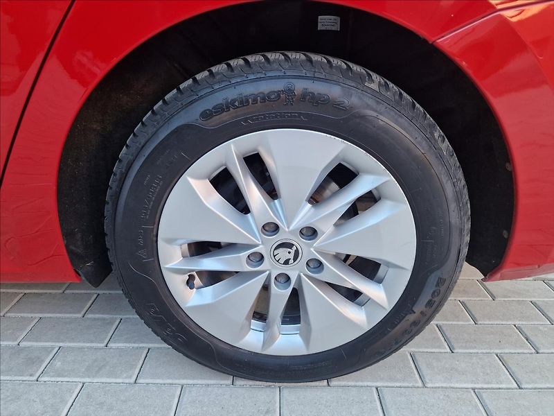 Škoda Octavia 1.5 TSI Ambition,ČR,1.Majitel - fotka 46 z 50
