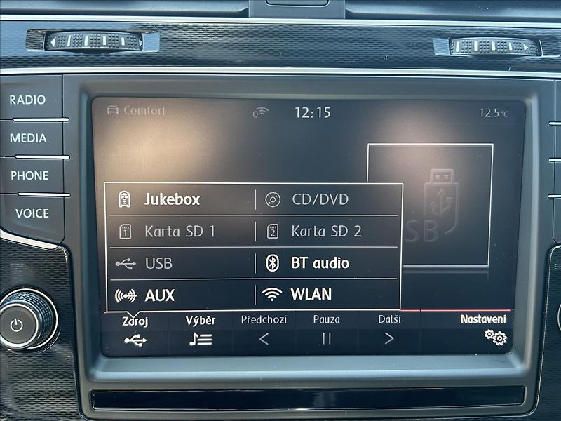 Volkswagen Golf 2,0 GTD Xen,Nav,Kůže,ACC,Kamer - fotka 17 z 38