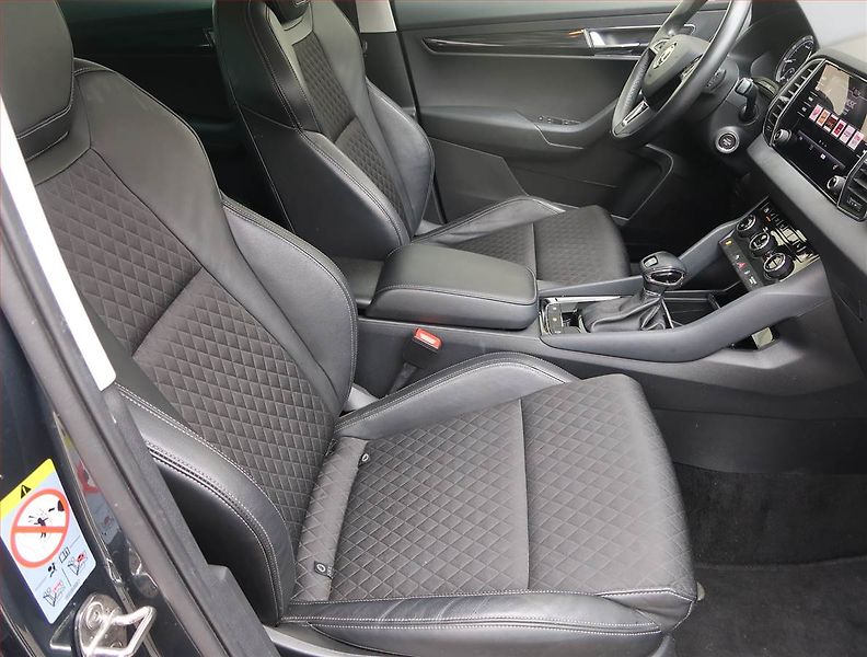 Škoda Karoq (2020) Style 1.5 TSI - fotka 9 z 20