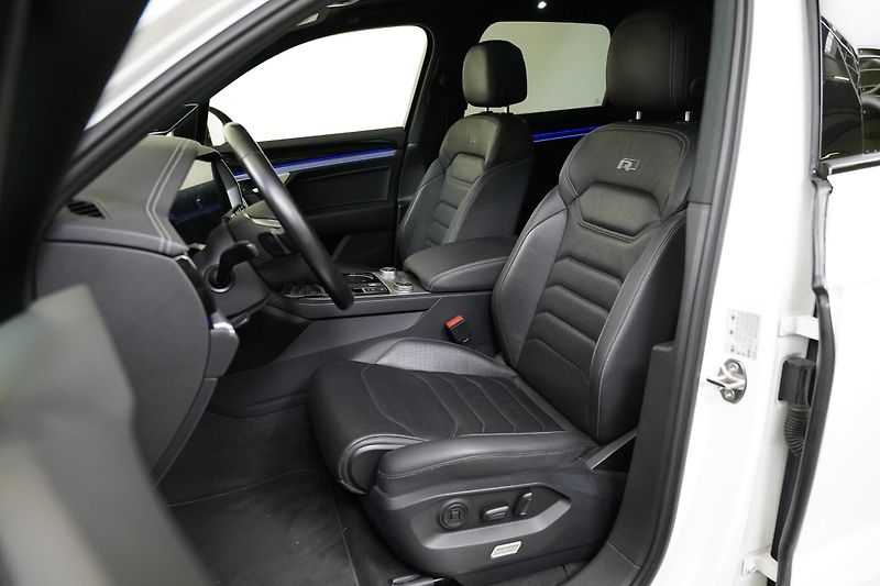 Volkswagen Touareg - fotka 11 z 30