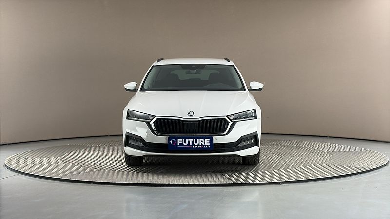 Škoda Octavia 2.0 TDI Ambition Combi - fotka 3 z 26