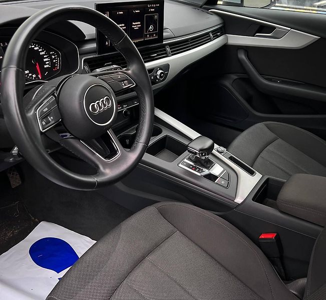 Audi A4 (2022) 35 TDI 2022 LED KAMERA DPH - fotka 18 z 25