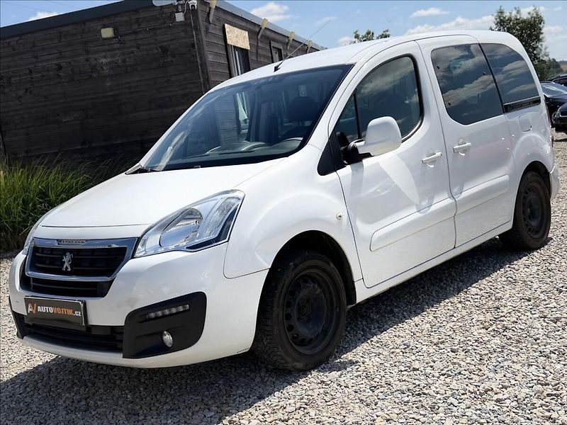 Peugeot Partner 1,6 HDI KLIMA TAŽNÉ - fotka 1 z 24