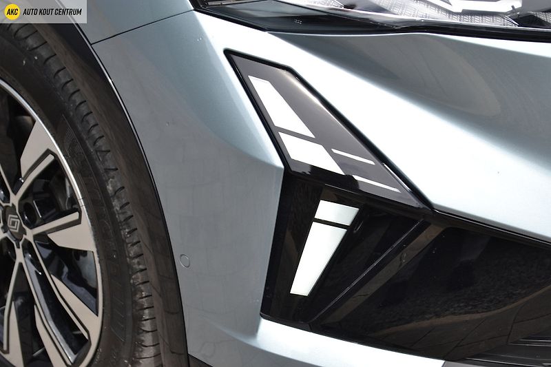 Renault Espace techno full hybrid E-Tech 200 - fotka 8 z 64