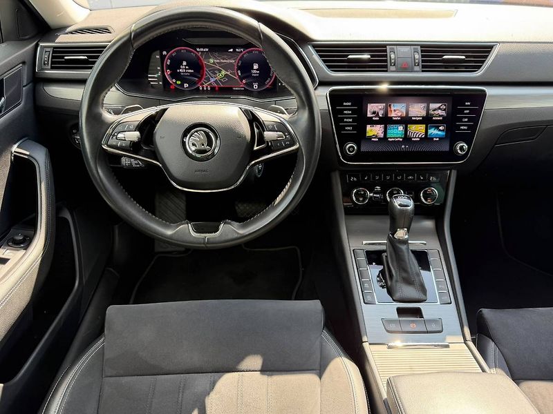 Škoda Superb combi 2,0 TDI 110 kW 7° DSG - fotka 10 z 30