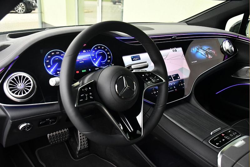 Mercedes-Benz EQS 580 4M AMG HYPERSCREEN 99%SoH - fotka 14 z 46