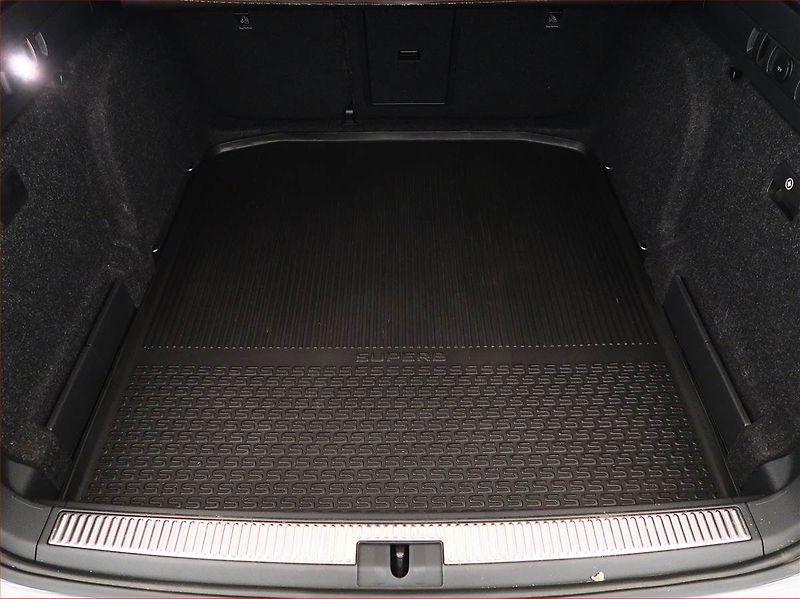 Škoda Superb (2016) Ambition Plus 2.0 TDI, Automat - fotka 14 z 19