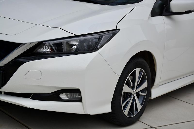 Nissan Leaf (2020) Acenta 110KW 1 MAJITEL KAMERA  - fotka 7 z 40