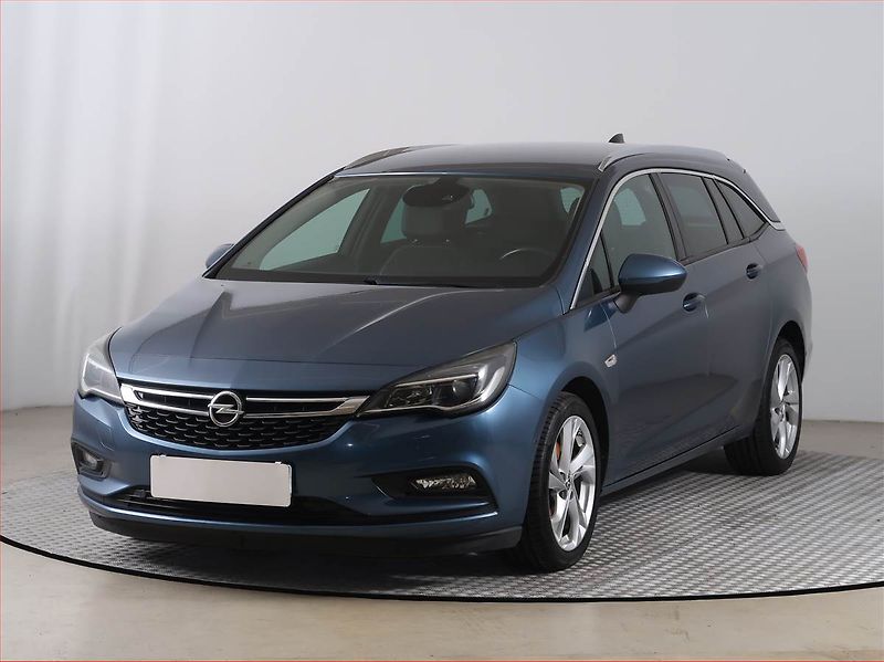 Opel Astra (2016) 1.6 CDTI, Serv.kniha, Navi - fotka 2 z 18