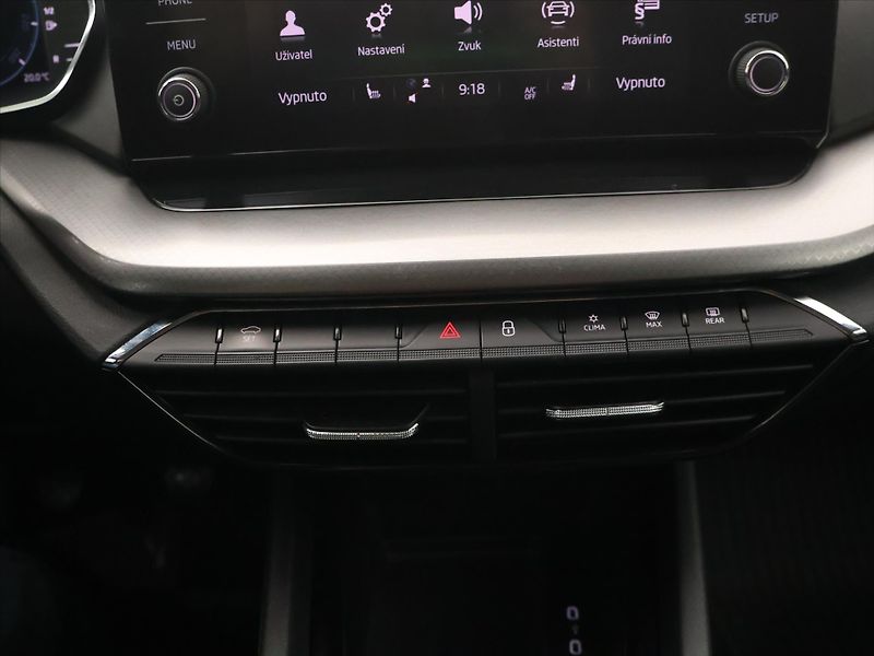 Škoda Octavia 2,0 TDI 85kW CZ DPH - fotka 21 z 29